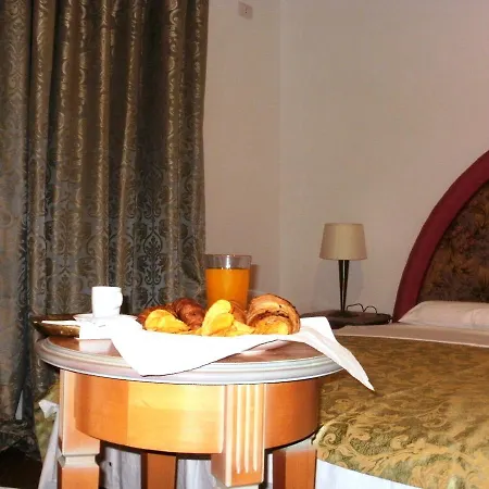 B&B Via Atheneo Boutique