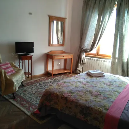B&B Via Atheneo Boutique