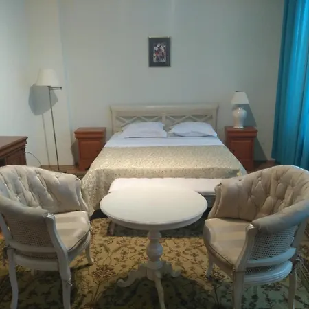 Via Atheneo Boutique Bucureşti